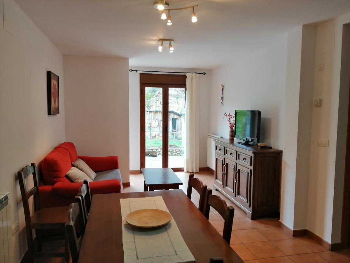Apartamentos Mobison Salinas de Bielsa Zewnętrze zdjęcie